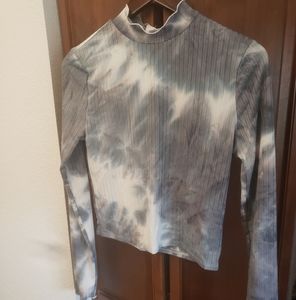 Tie-dye long sleeve